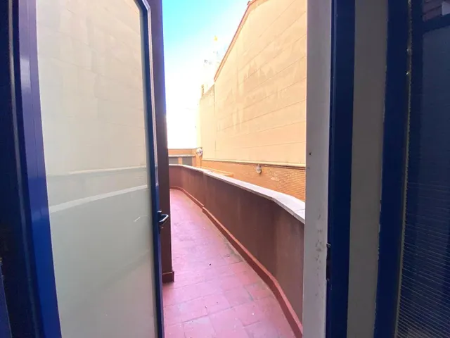 Local comercial 155m² en venta - Goya — 30