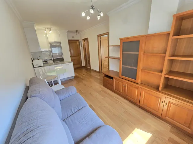 VIVIENDA IMPECABLE CON GARAJE Y BODEGA — 9