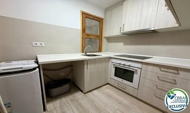 En venta apartamento reformado 2 dormitorios en el centro de - foto 3