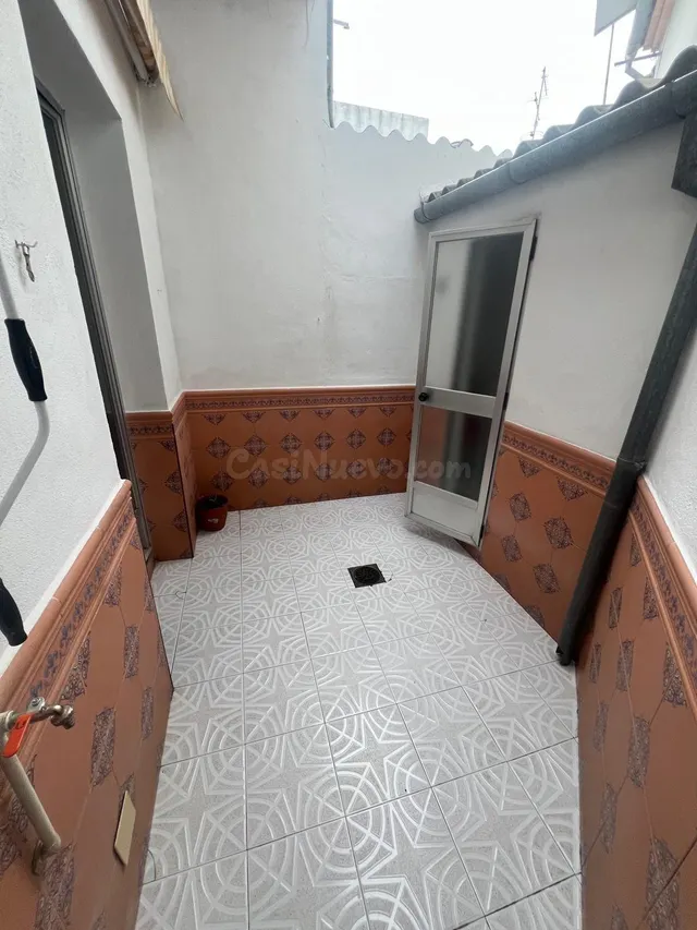 CASA ADOSADA — 3
