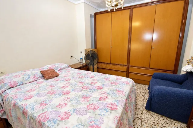 Se vende piso en una de las mejores zonas. — 4
