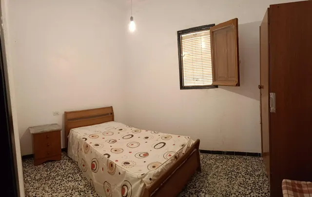 CASA FAMILIAR EN FINES ( ALMERÍA) DE 7 habitaciones. — 33