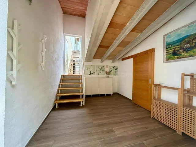 PISO EN ALQUILER REFORMADO, LUMINOSO Y CON TERRAZA EN ZONA C - foto 2