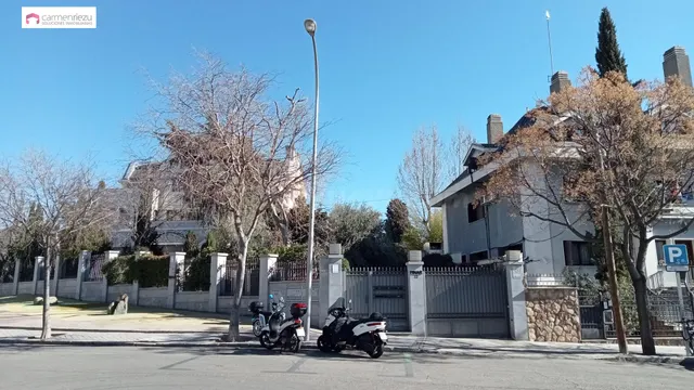 VENTA PROMOCION DE PLAZAS DE GARAJE EN ZONA EL VISO - foto 5