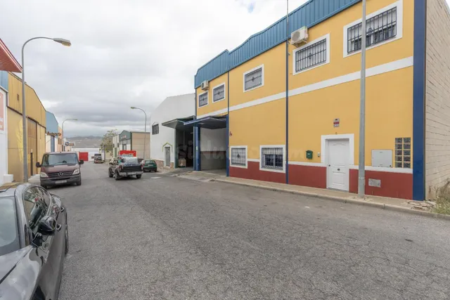SE VENDE NEGOCIO RENTABLE EN LOJA (OPCION TRASPASO O ALQUILE - foto 3
