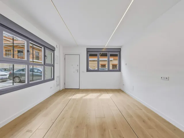 LUMINOSA VIVIENDA A ESTRENAR DE DOS PLANTAS EN COSLADA — 9