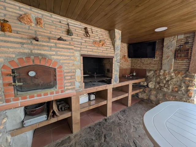 CHALET INDEPENDENTE CON PISCINA ZONA PIOZ — 32