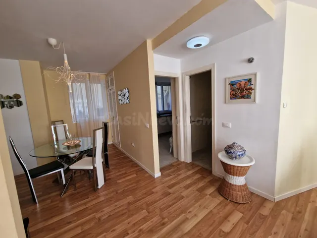 Piso 2 plantas con 3 dormitorios y una terraza - foto 4
