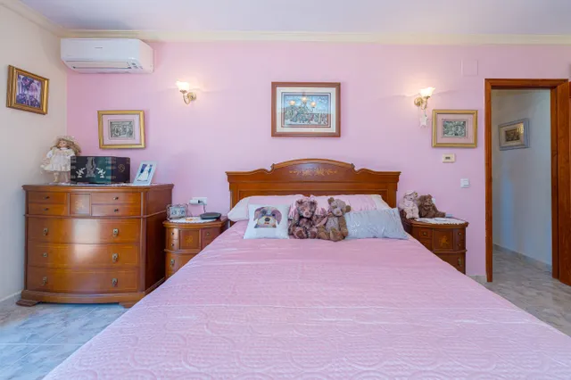 Finca Valleverde. Encantadora villa de una sola planta en venta en Llíber con una gran parcela. — 44