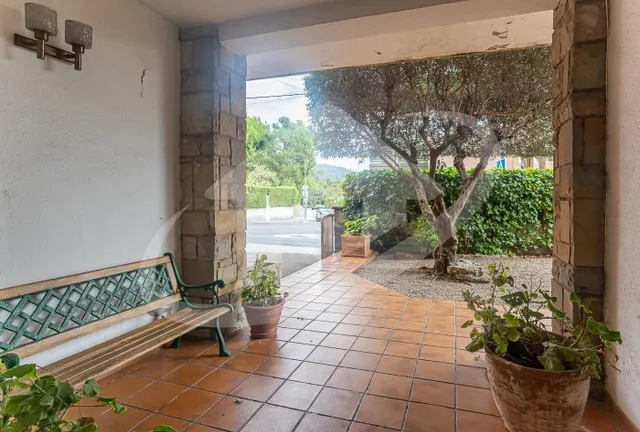 CASA A 3 VENTS AL CENTRE DE MATADEPERA — 3