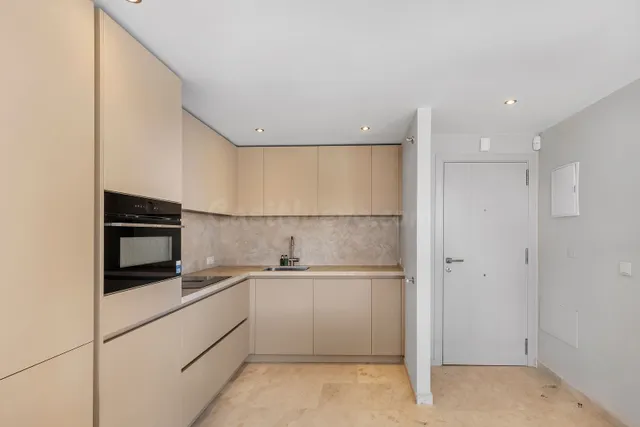APARTAMENTO ÁTICO DE 3 DORMITORIOS Y 2 BAÑOS EN PUNTA PRIMA  - foto 3