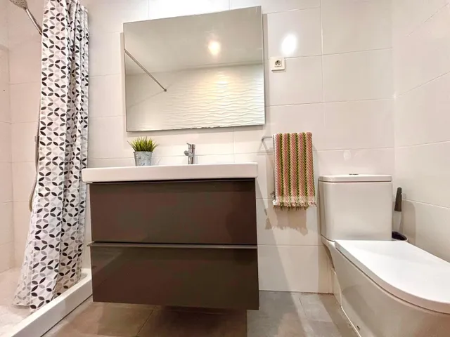 Exclusiva - - piso zona centro para entrar a vivir — 3