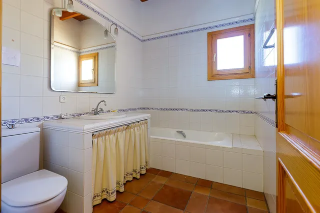 SE VENDE FANTASTICA FINCA RÚSTICA CON 35.000M2 DE TERRENO EN CALVIÀ — 22