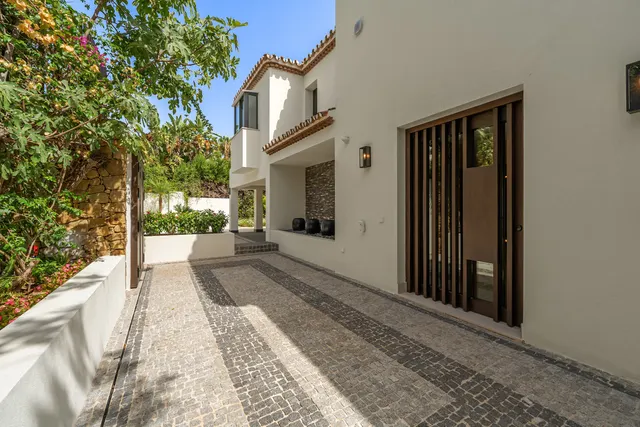 Chalet 5 habitaciones 734m² en venta - Marbella — 39