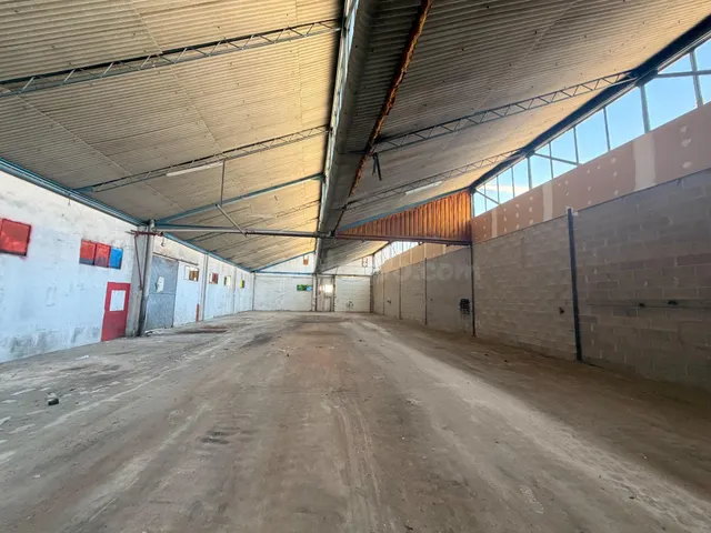 GRAN SOLAR INDUSTRIAL DE 10.265 M2 EN VALLS - foto 5