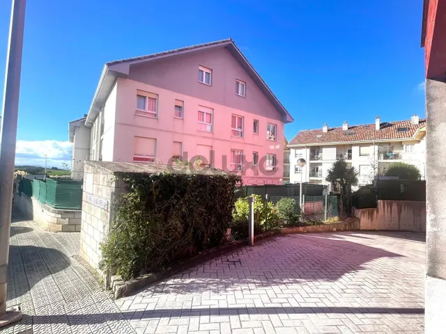 Exclusivo Dúplex en el Corazón de Liencres, muy próximo a la