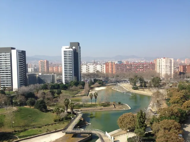 Piso En Diagonal Mar con Vistas al Mar y la Ciudad — 2