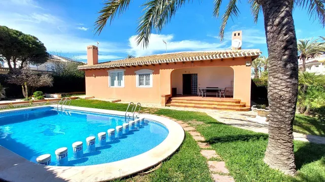 Villa junto al mar en Cabo Roig a solo 3 minutos de la playa — 14