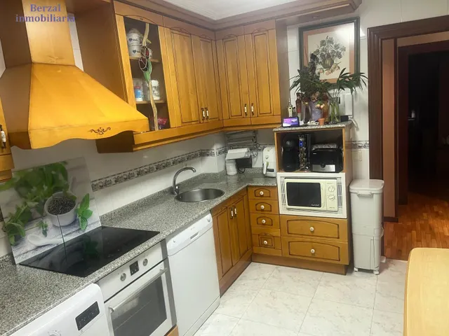 Extraordinaria vivienda de 4 habitaciones, garaje y 2 trasteros — 7
