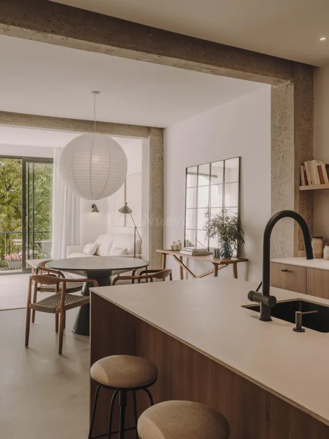 Piso luminoso con 3 habitaciones y 2 baños en Monteolivete