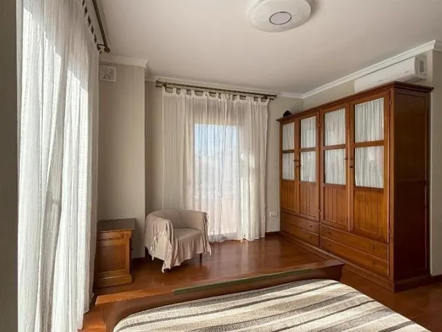 Villa de Lujo independiente, 5 dormitorios, 4 baños, piscina, jardines, gran parcela, en Ciudad Quesada!!! — 40