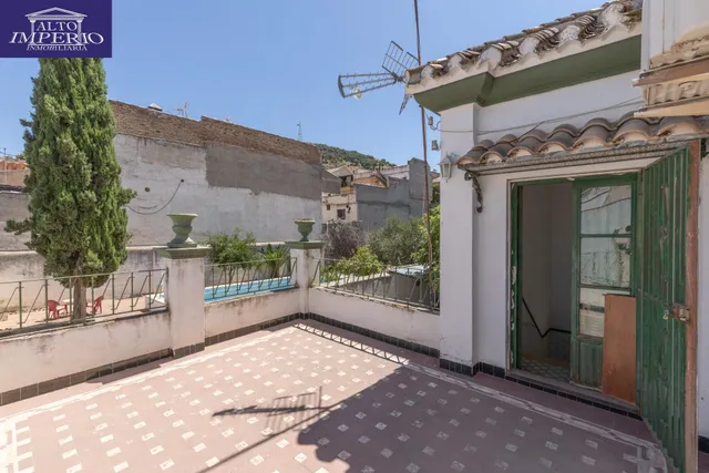 Casa con gran solar — 42
