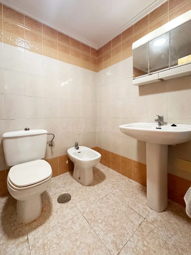Bungalow de 2 dormitorios y 1 baño en los balcones (Torrevieja) — 23