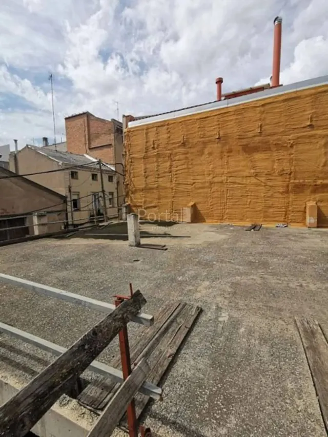 SE VENDE EDIFICIO EN CONTRUCCUÓN EN PARCELA DE 1.583M2 EN IGUALADA, ZONA CENTRO. — 4