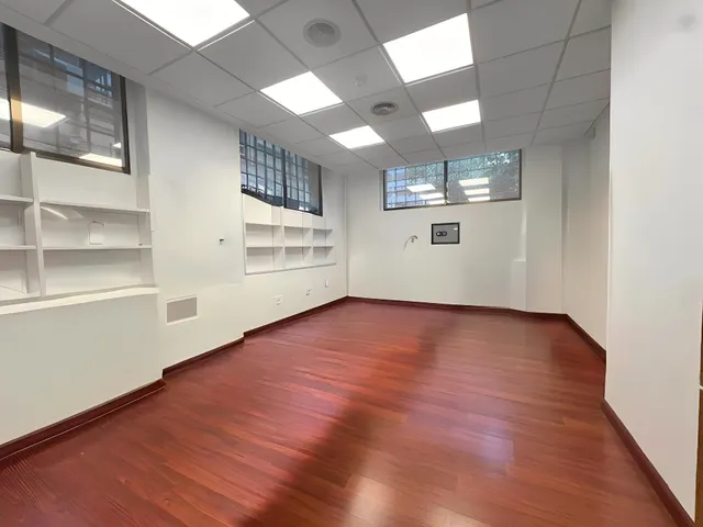 Local de 289 m2 en Padre Damián, Chamartín — 16