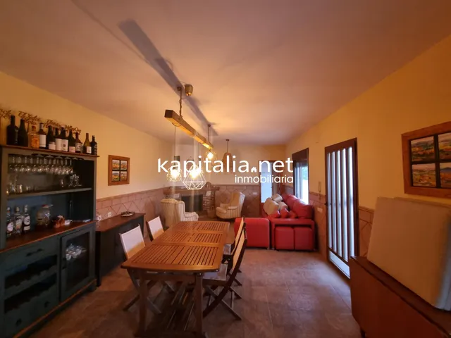 Chalet en venta en Ontinyent, a solo 200 metros del casco urbano — 16