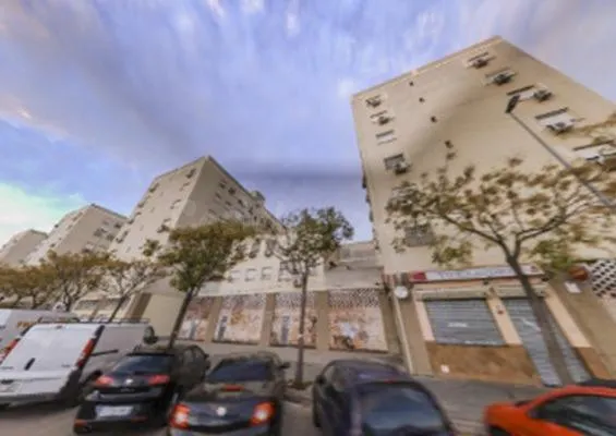 Venta de local comercial (Sin Posesión) en Sevilla