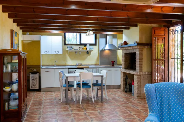 VILLA DE LUJO EN CATRAL . — 42
