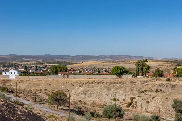 OPORTUNIDAD: SOLAR RESIDENCIAL EN EL CINTURÓN METROPOLITANO DE GRANADA, EN OTURA — 39