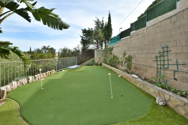 CASA EN VENTA EN PINEDA DE MAR — 22