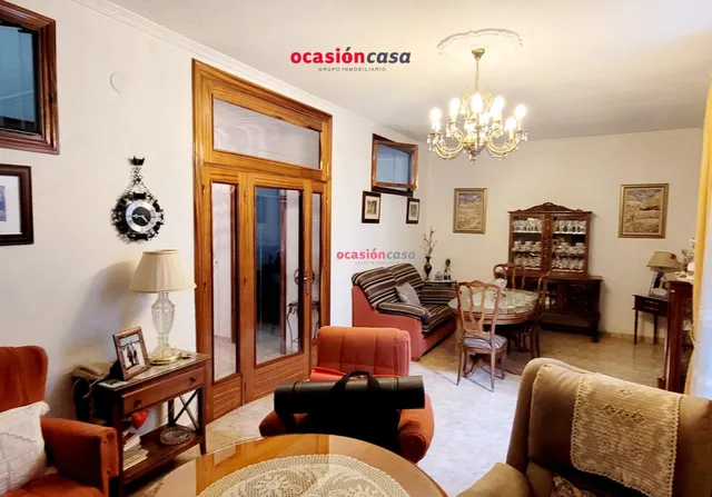 CASA EN PLANTA BAJA EN VENTA — 8