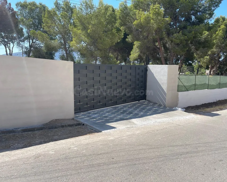 Se vende terreno Rustico vallado en Alfas del Pi