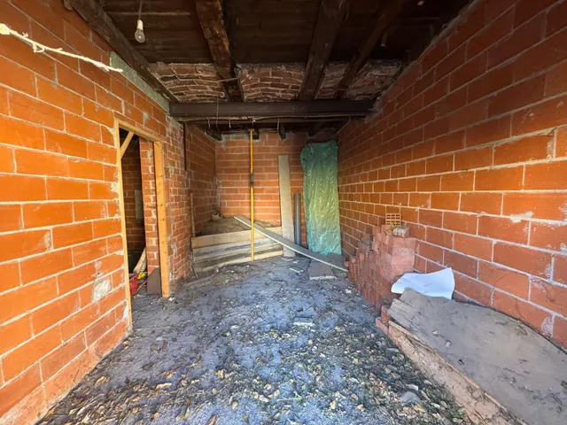 SE VENDE CASA SEMIREFORMADA EN SAN MIGUEL DE LAS DUEÑAS — 13