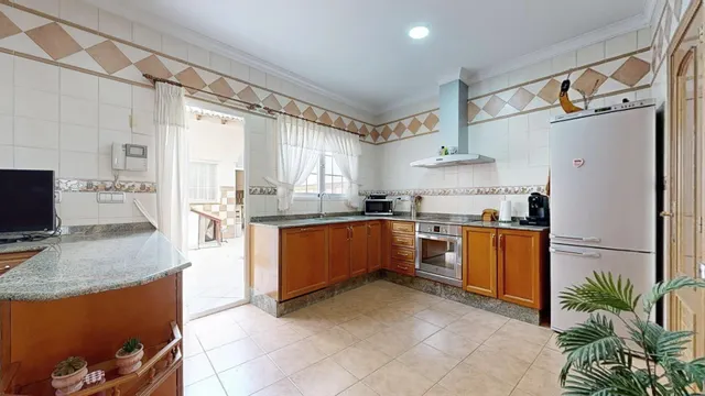 Oportunidad preciosa casa en zona muy demandada de Cheste — 11