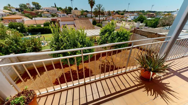 MAGNÍFICO CHALET EN ZONA LA JUNCOSA — 16