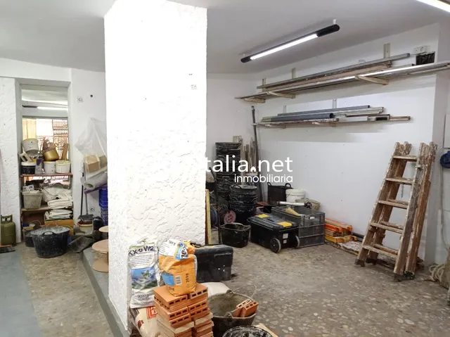 LOCAL COMERCIAL A LA VENTA EN ONTINYENT, UBICADO EN LA CALLE MAYOR — 2