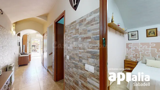 Casa en el casco antiguo de barbera del vallès — 3