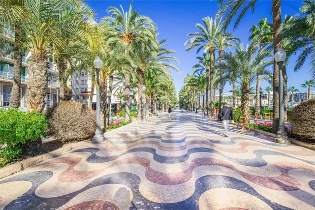 SE VENDE / Villa de lujo en Sierra/ Cortina, Benidorm / A ESTRENAR — 29
