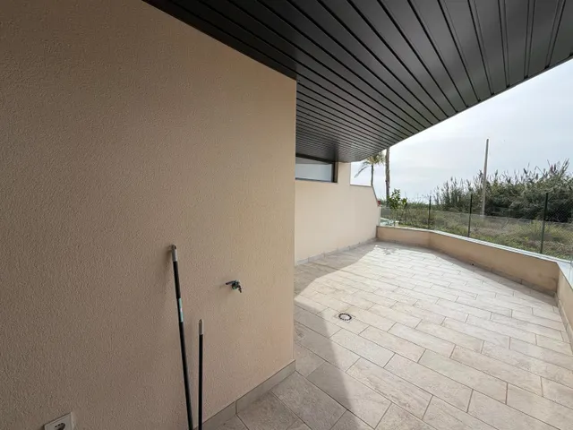 Piso en planta baja en Valle Niza, a un paso del mar. — 9