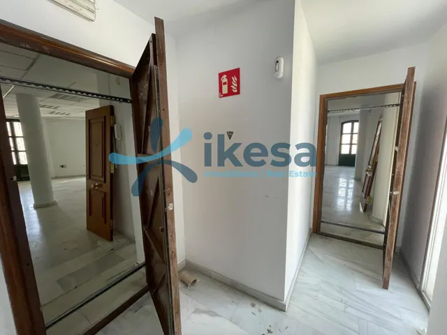 Venta de Edificio en San Juan de Aznalfarache (Venta Flash - Proceso de puja) — 38