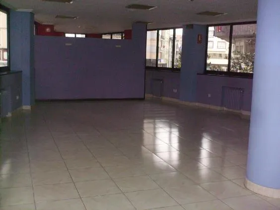 ENTREPLANTA EN ALQUILER EN EL CENTRO — 6