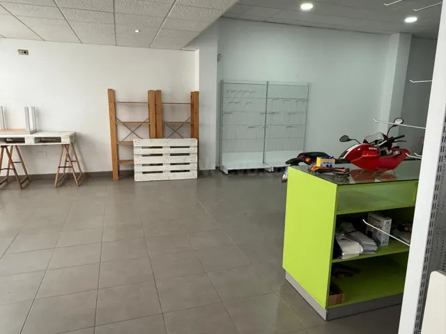 "Alquiler de local comercial en Los Dolores, 164 m2, zona di - foto 3