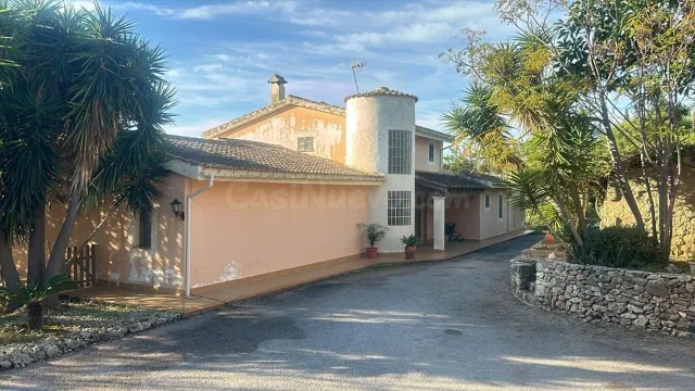 CHALET EN URBANIZACION S'ERMITA - ¡OCUPADO!