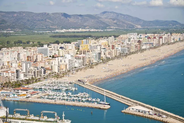 VENTA DE CASA EN PALMA DE GANDIA ( VALENCIA )