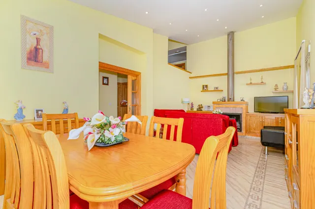¡Espectacular Chalet en Tocon, Illora con piscina privada! — 7