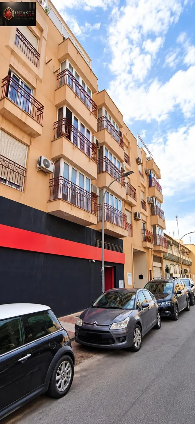 Piso en venta en Calle Pórtugos, Roquetas de Mar - foto 3